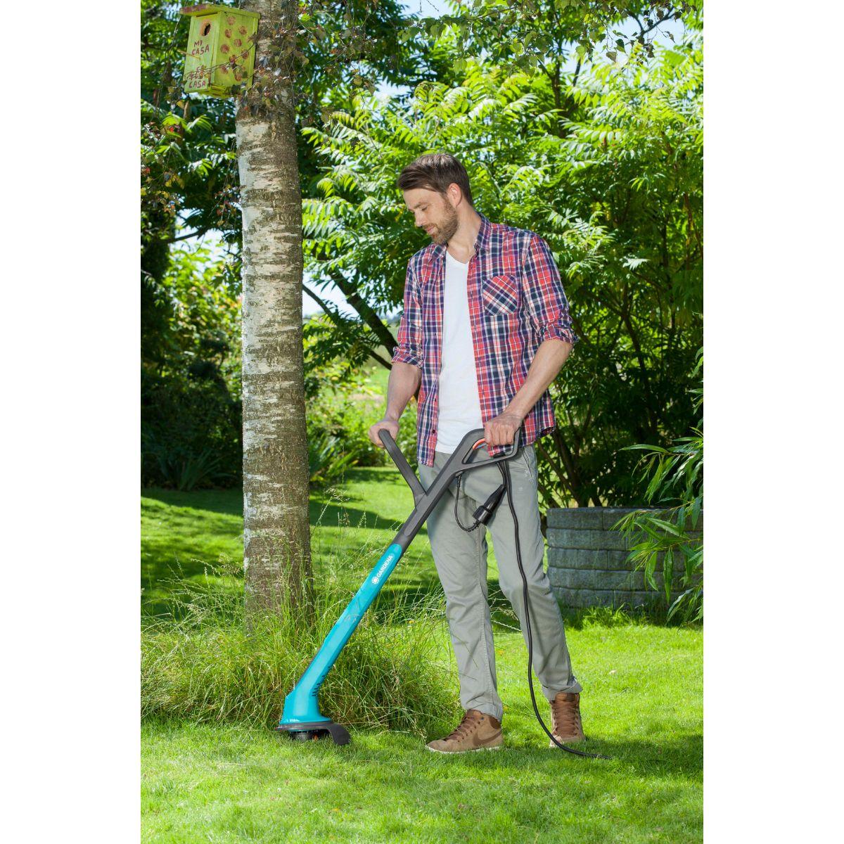 Gardena Smallcut Plus Grass Trimmer 350/23