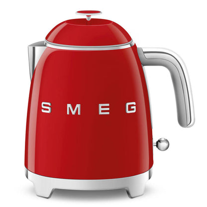Smeg Klf05rdeu Red Kettle Smeg Klf05rdeu Red Kettle (Refurbished)