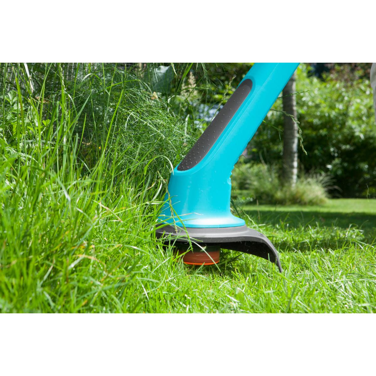Gardena Smallcut Plus Grass Trimmer 350/23