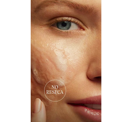 Gel detergente purificante Naturally Clear Weleda 100 ml