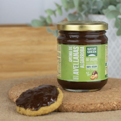 Naturgreen hasselnöts- och johannesbrödkräm, 200 g