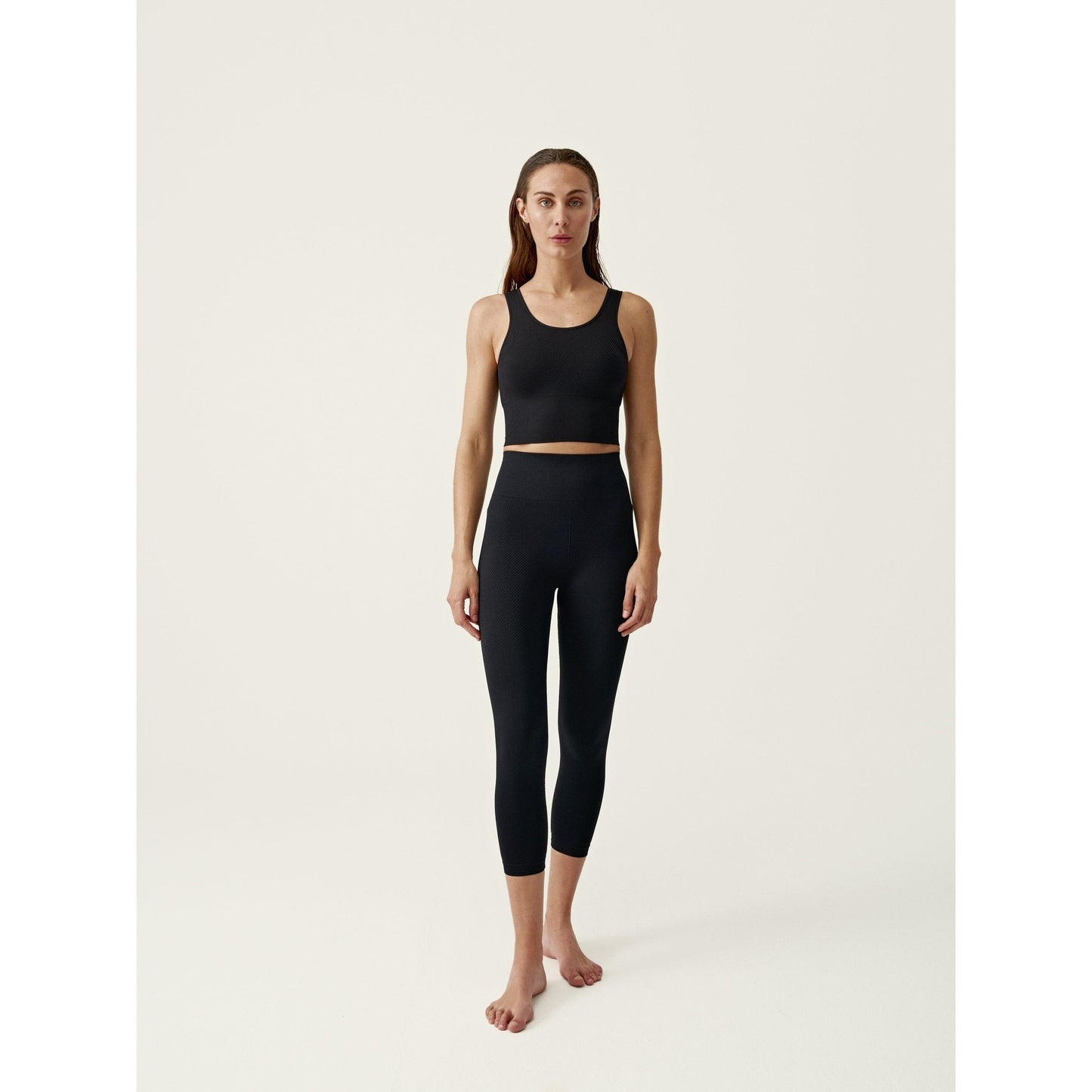 Top Chiara Black Born Living Yoga Größe XS