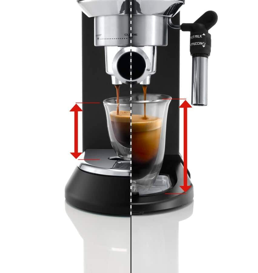 Delonghi Dedica Style Handmatige espressomachine en cappuccinatore EC685.BK zwart