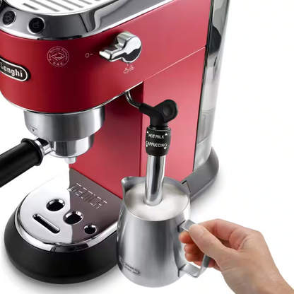 Delonghi Dedica Style Manuell espressomaskin och cappuccinomaskin EC685.R röd